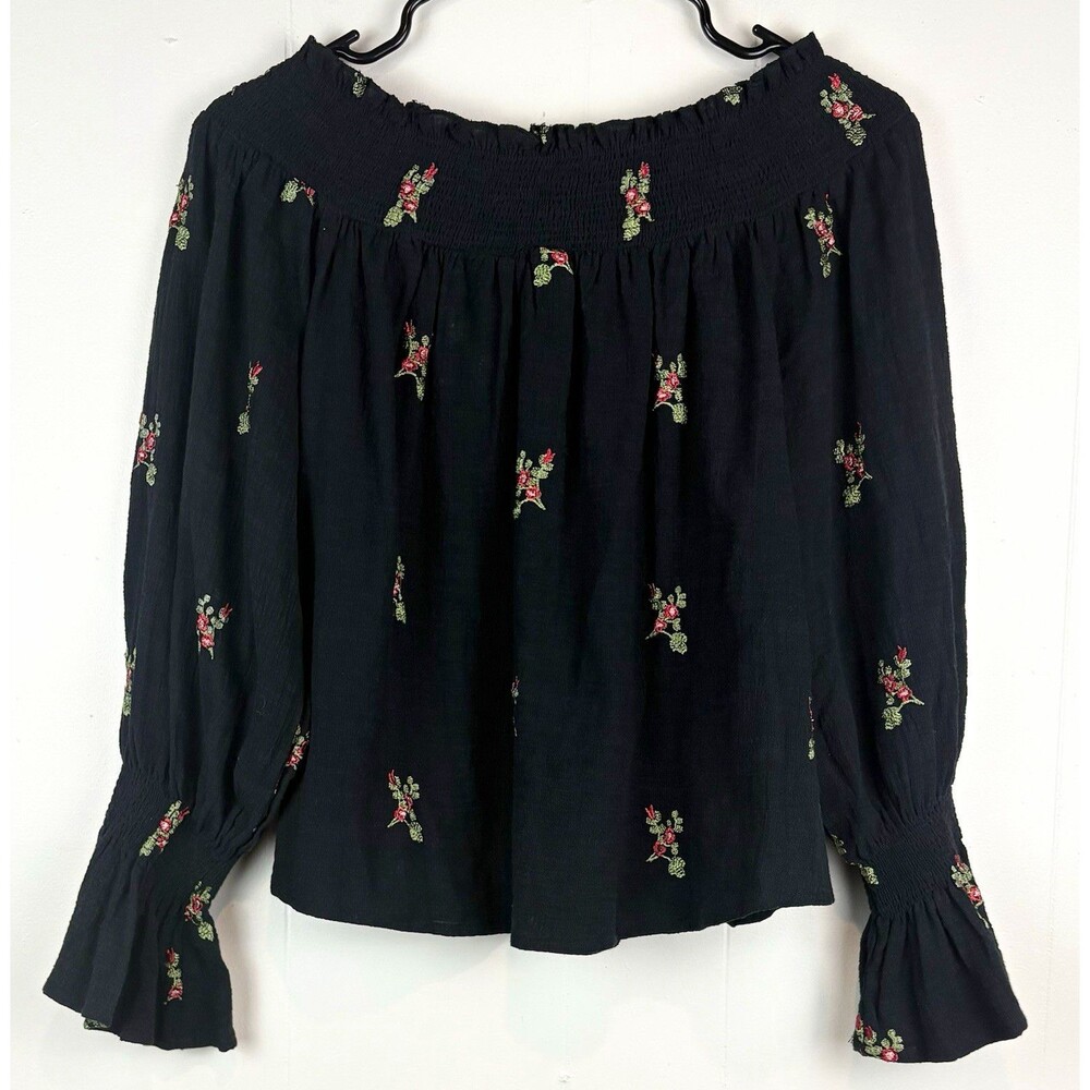Altar'd State Blouse M Boho Peasant Off Shoulder Smocked Floral Black Fall NEW